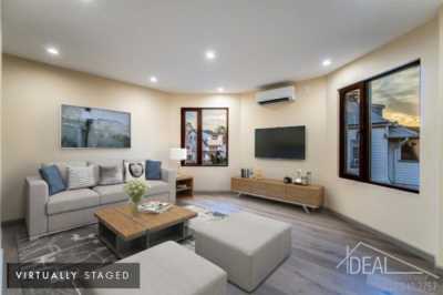 Condo For Sale in Brooklyn, New York