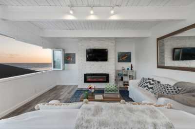 Home For Sale in Malibu, California