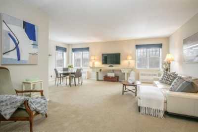 Residential Land For Sale in Larchmont, New York