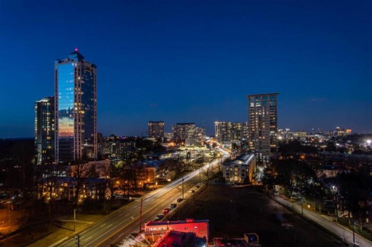 Picture of Condo For Sale in Atlanta, Georgia, United States