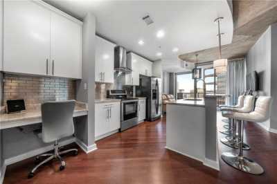 Condo For Sale in Atlanta, Georgia