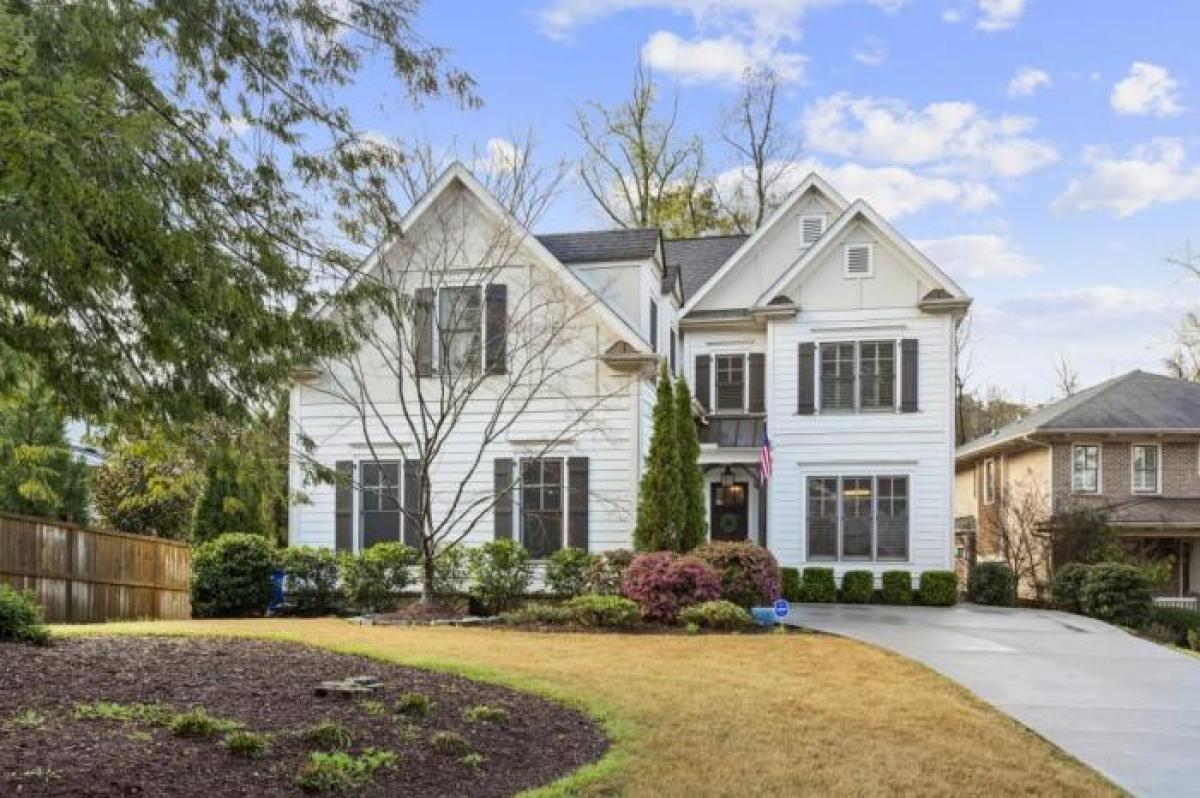 Picture of Home For Sale in Brookhaven, Georgia, United States