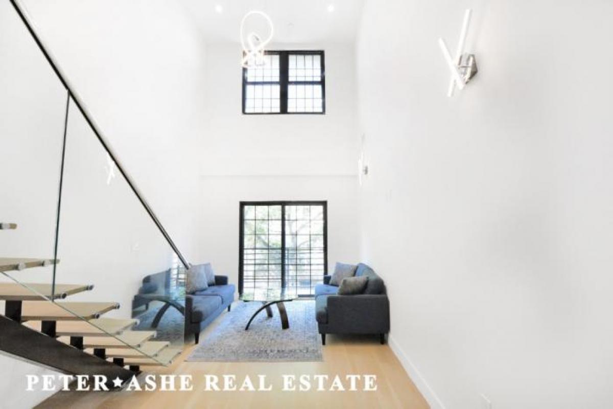 Picture of Condo For Sale in Brooklyn, New York, United States