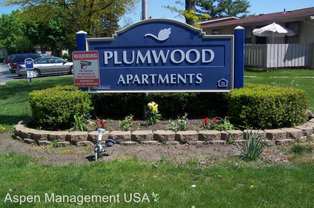 Plumwood Apartments 1515 Lakehurst Drive, Fort Wayne, Indiana, United