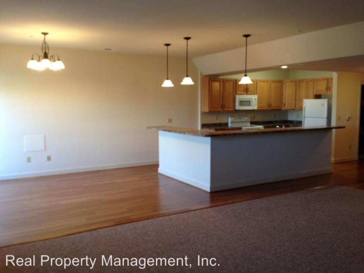 Golf Drive, Crozet, Virginia, United States Apartments For Rent at
