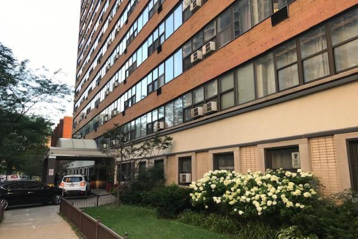 Picture of Condo For Sale in Chicago, Illinois, United States