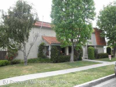 Apartment For Rent in Los Alamitos, California