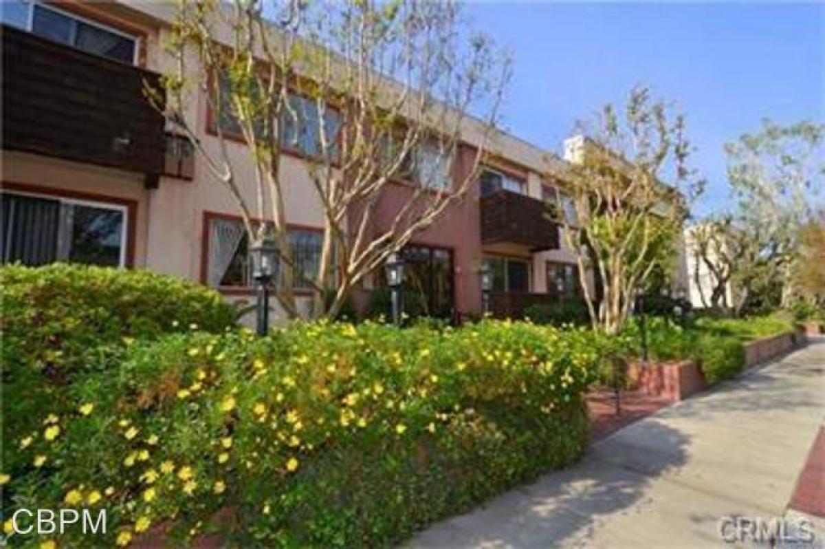 Picture of Home For Rent in Encino, California, United States