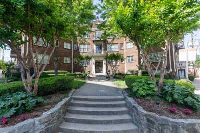 Condo For Sale in Atlanta, Georgia
