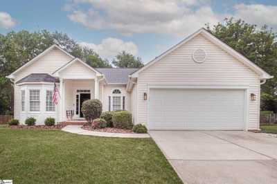 Home For Sale in Duncan, South Carolina