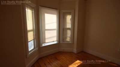 Home For Rent in Allston, Massachusetts