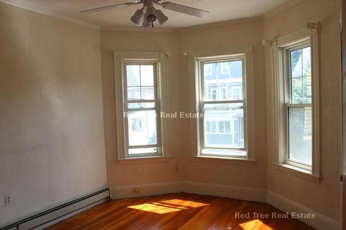 Picture of Apartment For Rent in Medford, Massachusetts, United States