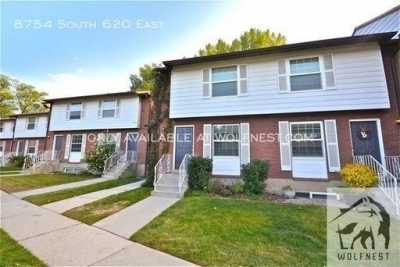 Home For Rent in Sandy, Utah