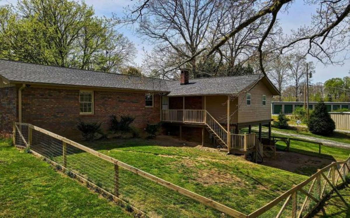 Picture of Home For Sale in Blairsville, Georgia, United States