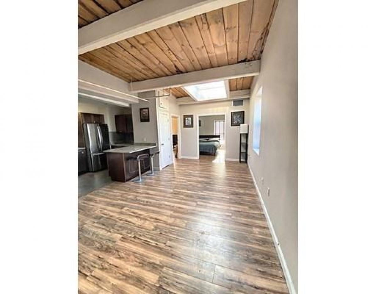 Picture of Condo For Sale in Lowell, Massachusetts, United States