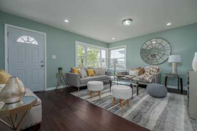 Home For Sale in Markham, Illinois