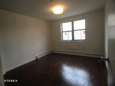 Apartment For Rent in Long Island City, New York