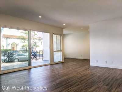 Apartment For Rent in Santa Monica, California
