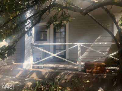 Home For Rent in Piedmont, California