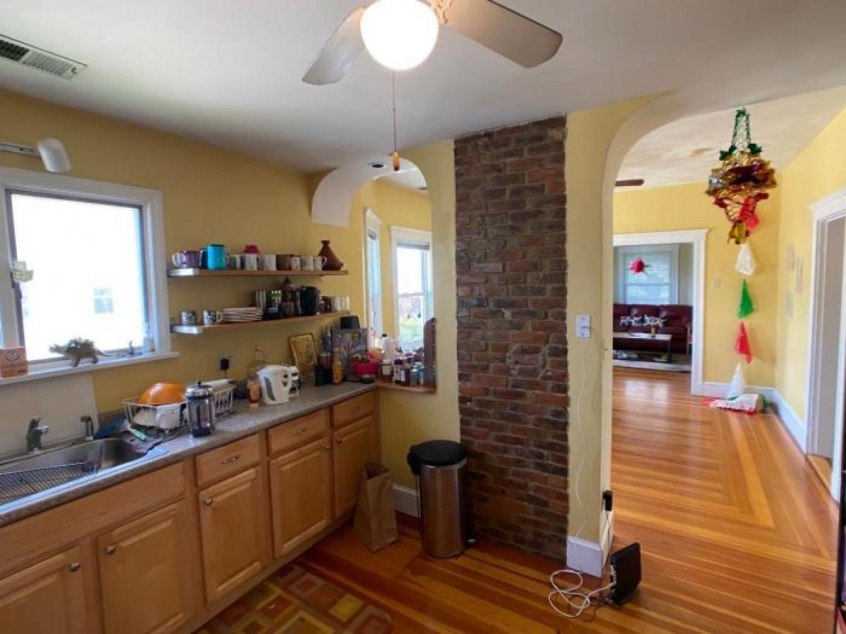 Picture of Apartment For Rent in Medford, Massachusetts, United States