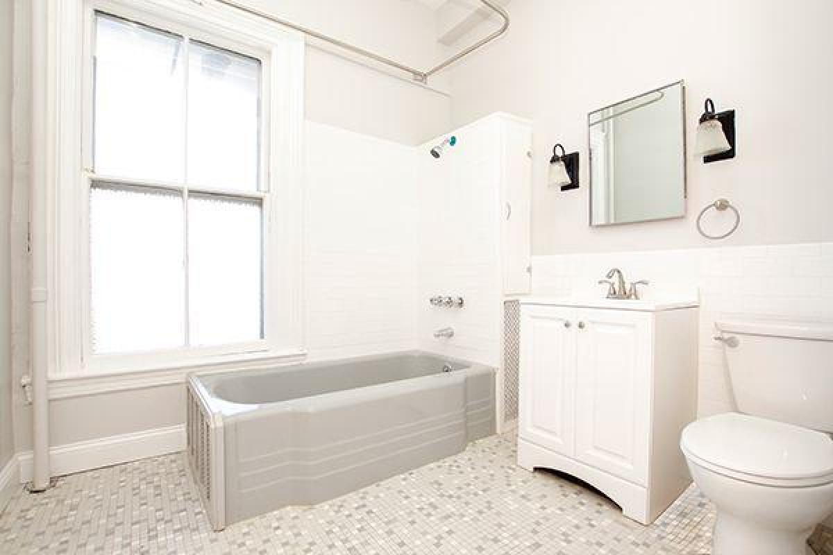 277 Lafayette St., East Brimfield, Massachusetts, United States