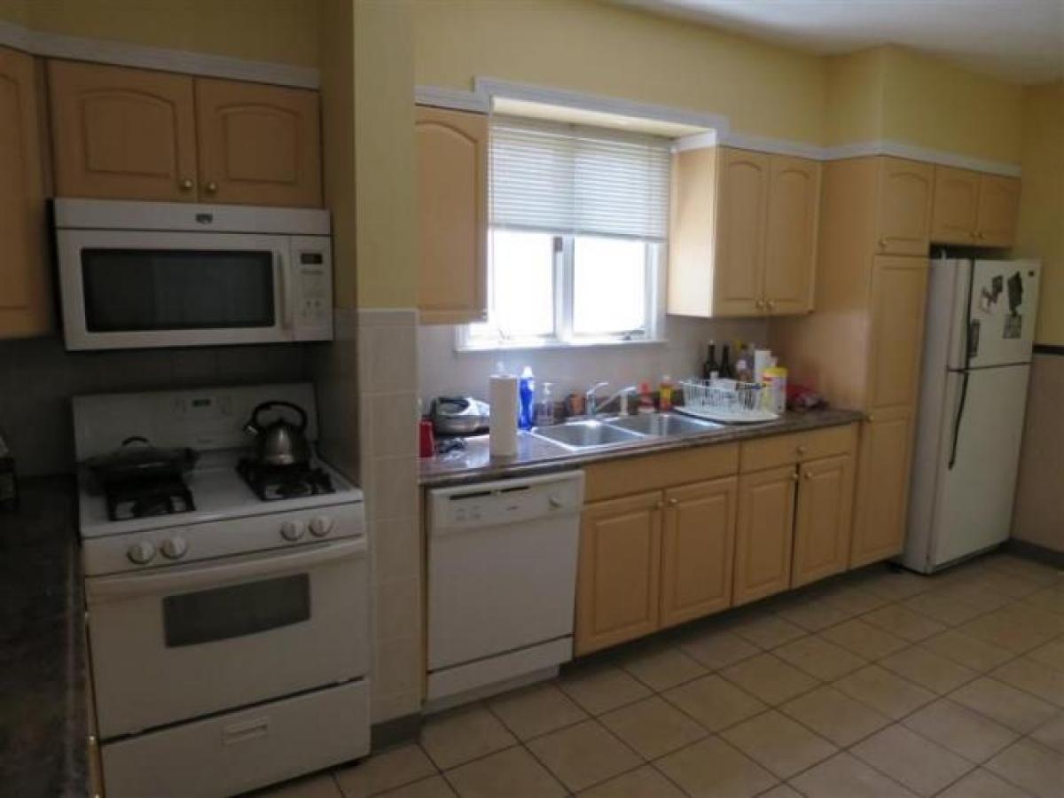Picture of Apartment For Rent in Medford, Massachusetts, United States