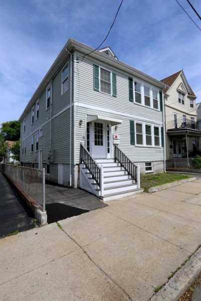 Apartment For Rent in Medford, Massachusetts