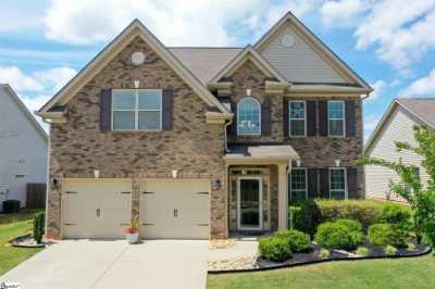 Home For Sale in Greer, South Carolina