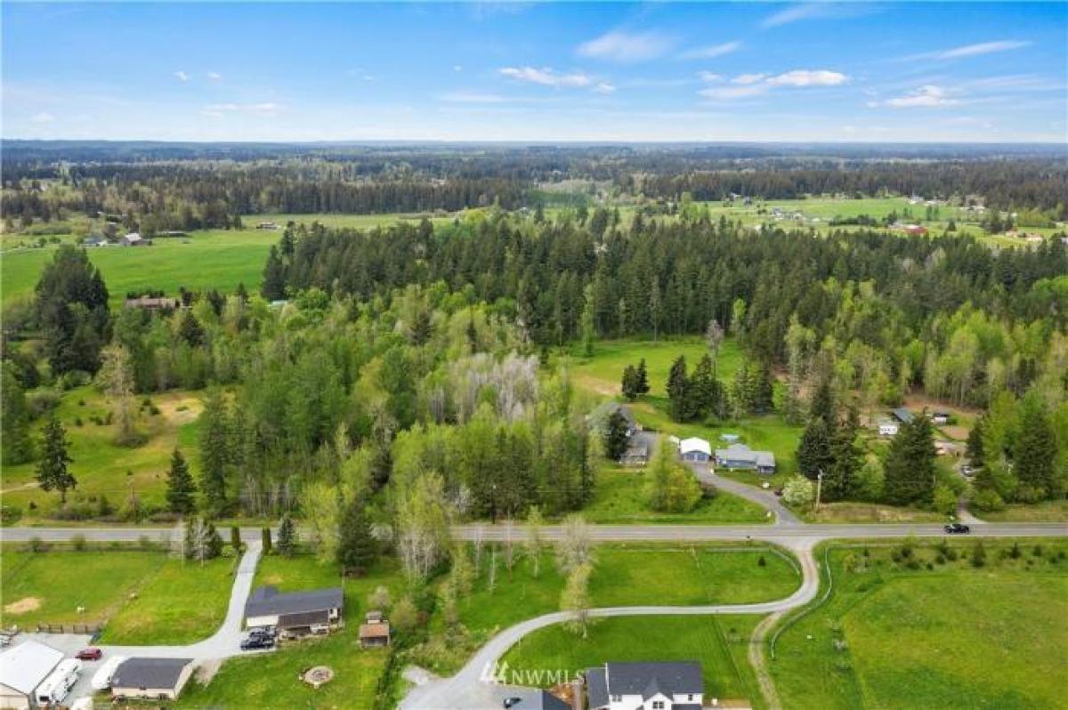 Picture of Home For Sale in Yelm, Washington, United States