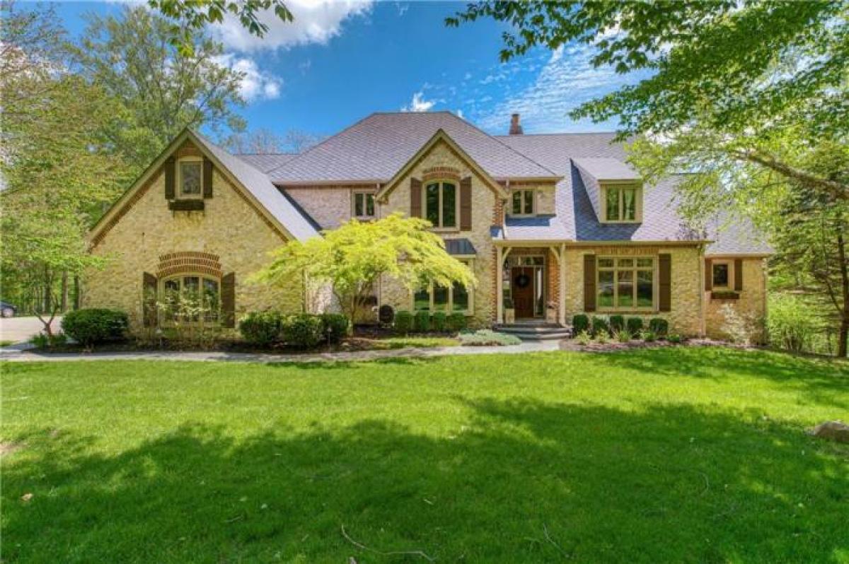 Picture of Home For Sale in Fishers, Indiana, United States
