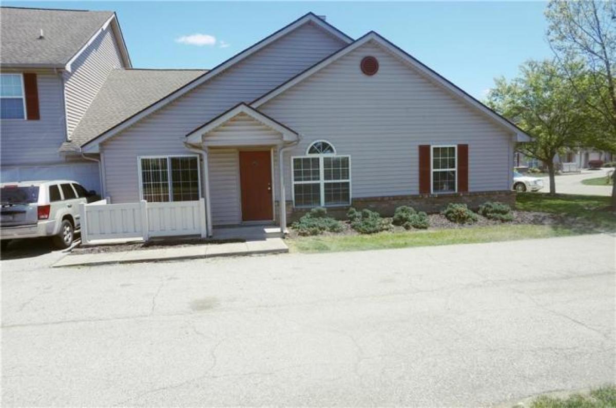 Picture of Condo For Sale in Indianapolis, Indiana, United States