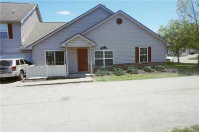 Condo For Sale in Indianapolis, Indiana