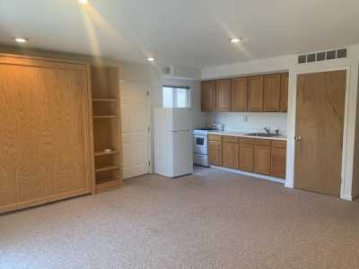 Apartment For Rent in 