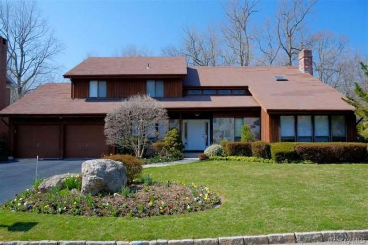 Picture of Home For Sale in White Plains, New York, United States