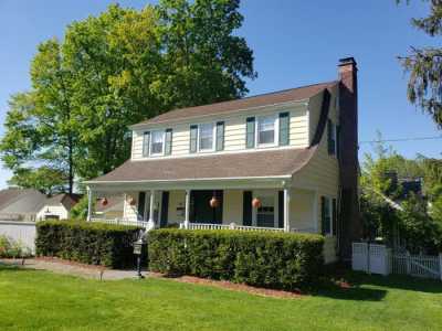 Home For Sale in Cold Spring, New York