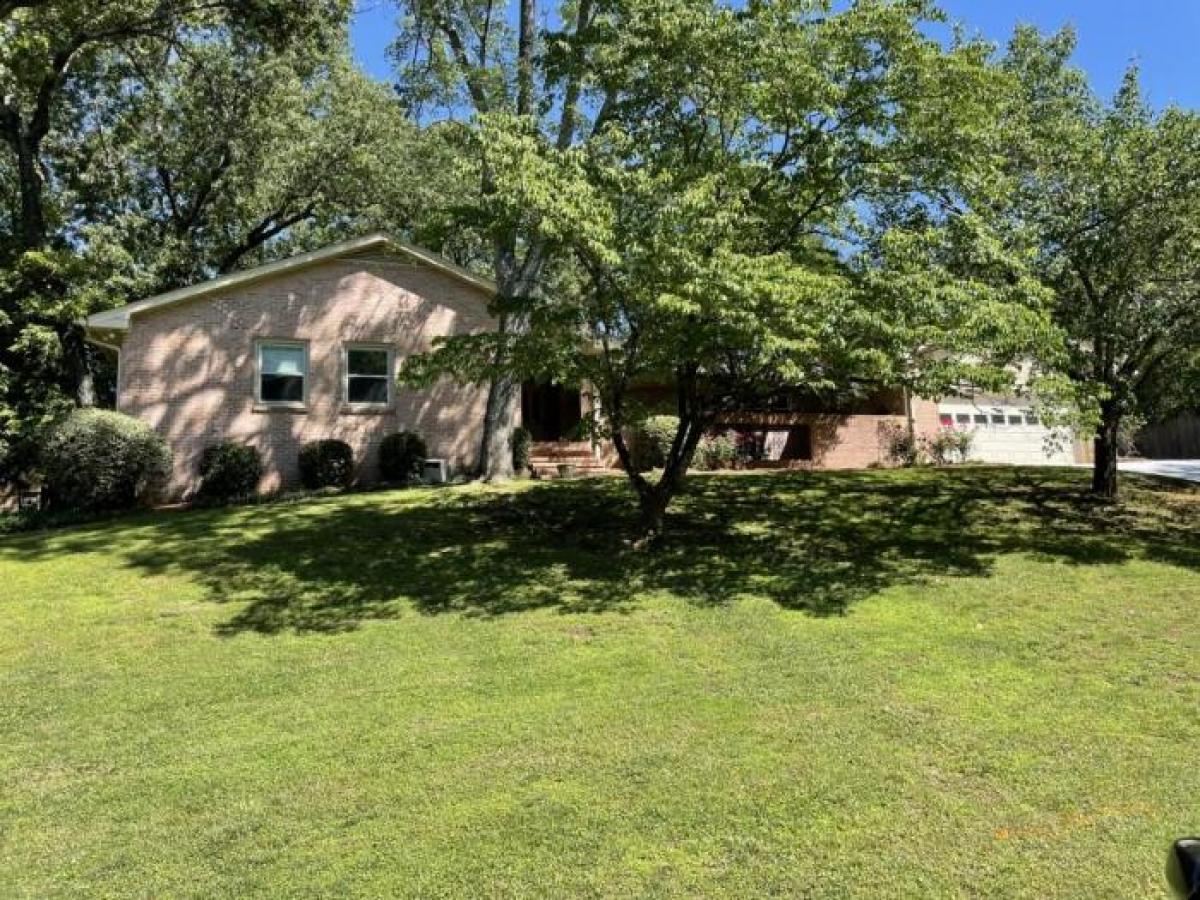 Picture of Home For Sale in Dunwoody, Georgia, United States