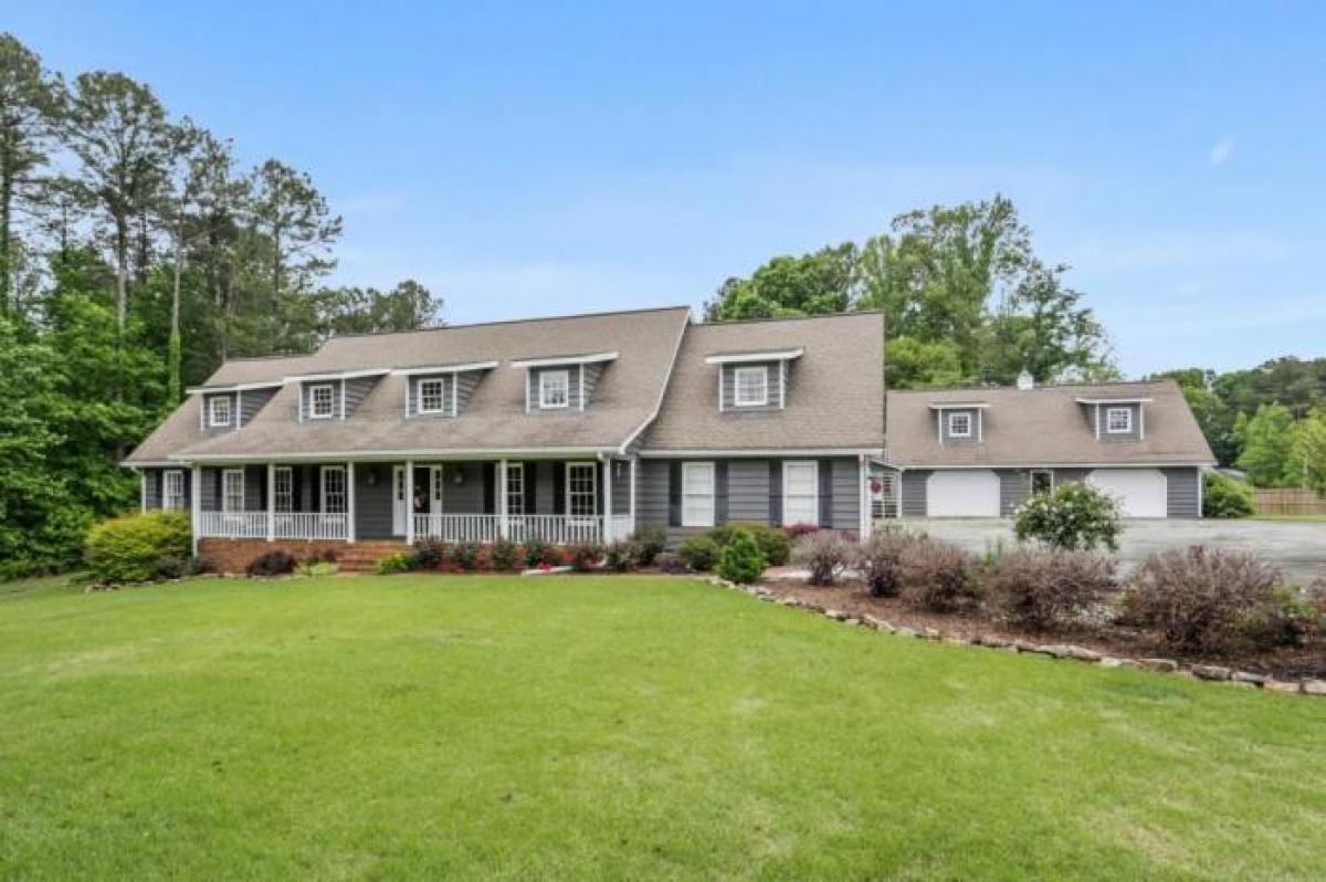 Picture of Home For Sale in Acworth, Georgia, United States