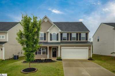 Home For Sale in Greer, South Carolina