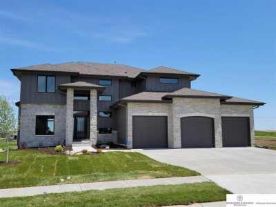 Home For Sale in Elkhorn, Nebraska