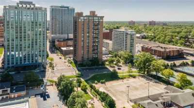 Home For Sale in Clayton, Missouri