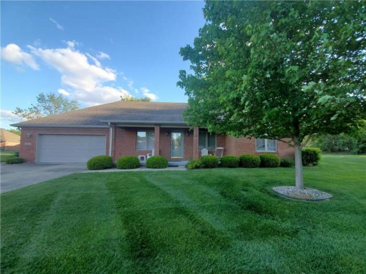 Picture of Condo For Sale in Columbus, Indiana, United States