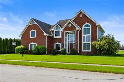 Home For Sale in Pittsboro, Indiana