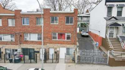 Home For Sale in Bronx, New York