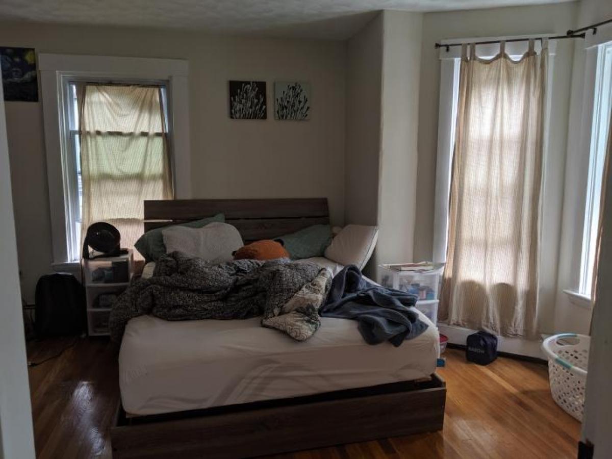 Picture of Home For Rent in Waltham, Massachusetts, United States