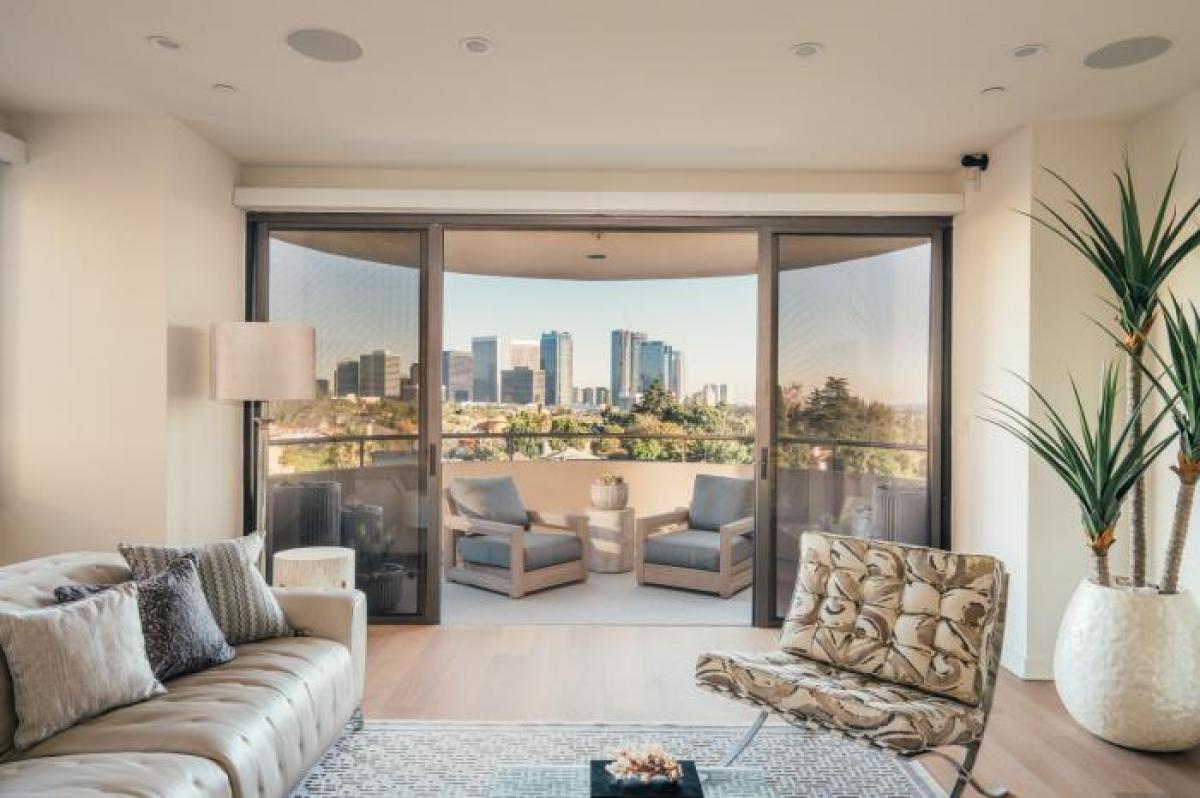 Picture of Residential Land For Sale in Los Angeles, California, United States