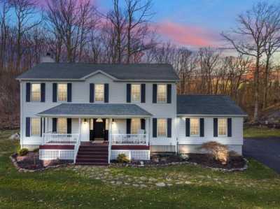 Home For Sale in Patterson, New York