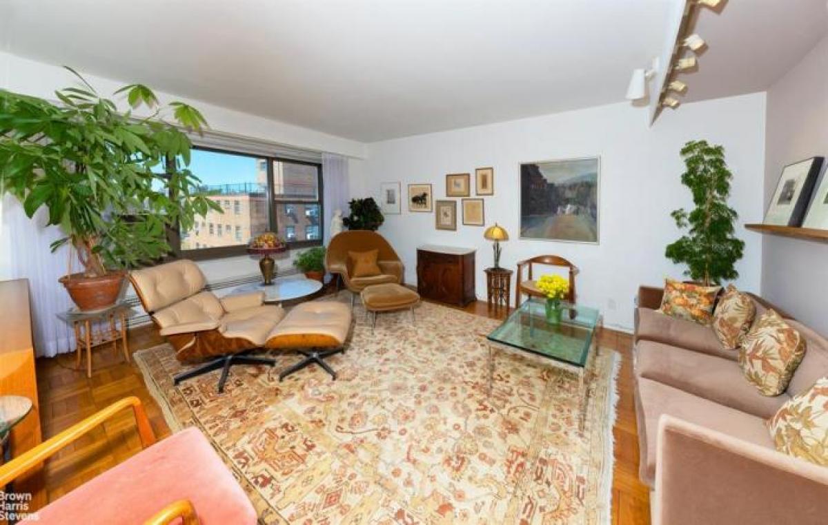 Picture of Apartment For Sale in Astoria, New York, United States