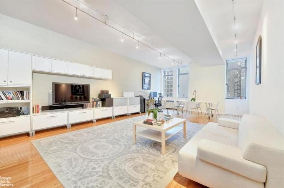 Picture of Apartment For Sale in Chelsea, New York, United States