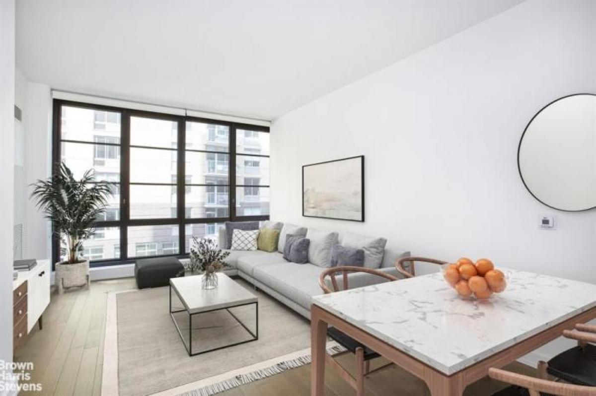 Picture of Apartment For Sale in Chelsea, New York, United States