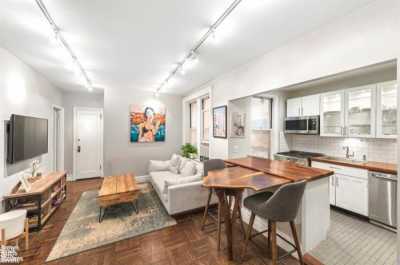 Apartment For Sale in Chelsea, New York